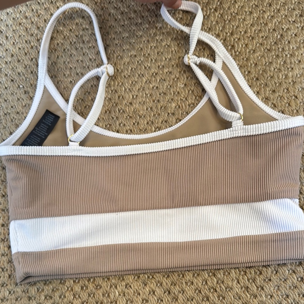Not available - Picture 2 of 4